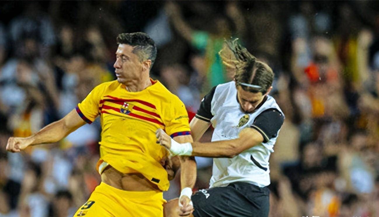 瓦伦西亚队在主场与毕尔巴鄂竞技平局