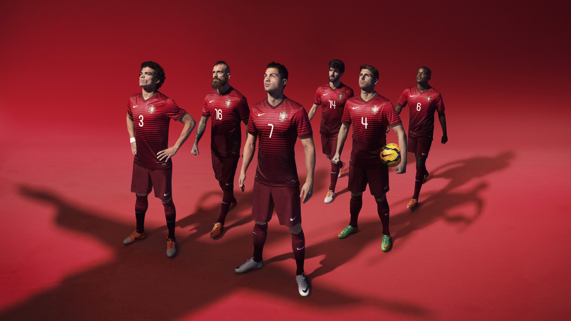 IM体育平台-金玟哉关键制胜头槌破局，国际米兰力克巴拉圭豪门捍卫欧战荣耀