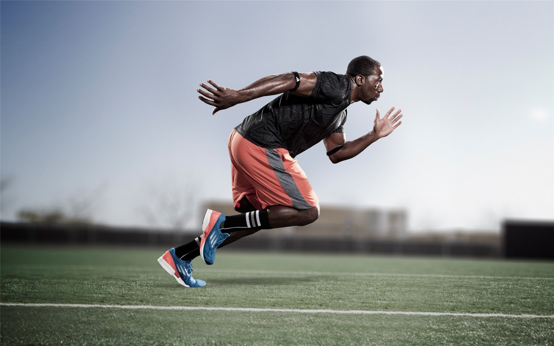 IM体育app-秘鲁决胜局，布雷默关键制胜，南美雄鹰带走巴黎入场券