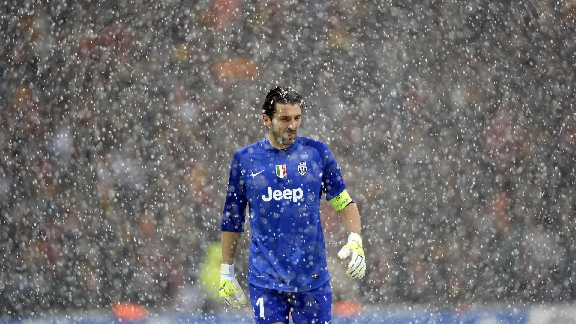 IM体育App下载-当阿兹特克太阳照进巴黎雨夜，梅西，在墨西哥防线前跳起最后一支探戈